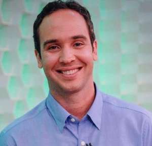 Comentarista da Globo engrossa coro para a volta dos treinos em São Paulo