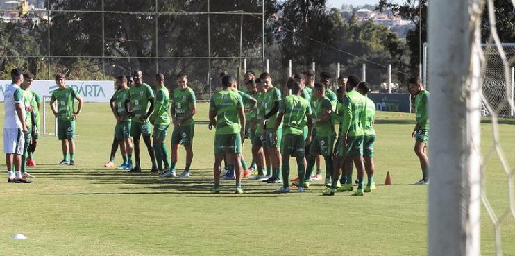 América-MG honra salários de funcionários e nega atitude drástica durante pandemia