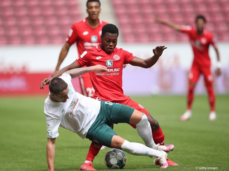 ALEMÃO: Werder Bremen perde e depende de “milagre” para escapar do rebaixamento