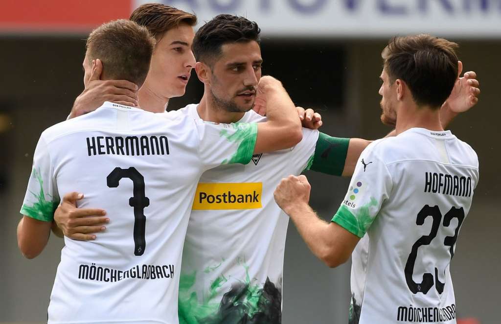 Borussia Monchengladbach ultrapassa o Bayer Leverkusen na briga pela Liga dos Campeões