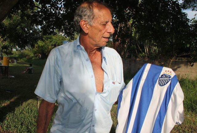 Amazonense: Anunciado pelo São Raimundo, treinador não confirma acerto