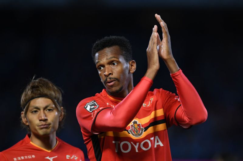 Nagoya Grampus confirma rescisão de contrato de Jô, mas leva caso à Fifa