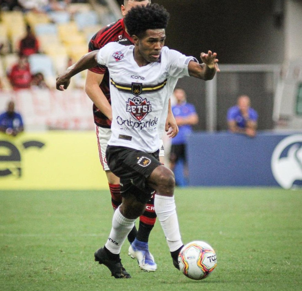 Carioca: Visando a Série C, Volta Redonda renova com peças importantes do elenco