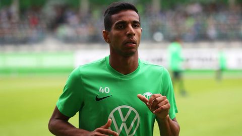 Alemão: Cria do Palmeiras, atacante vibra com vaga do Wolfsburg à Liga Europa