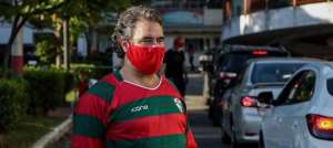 Portuguesa se segura para não demitir nem atrasar salários no ano do centenário