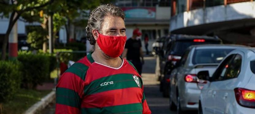 Portuguesa se segura para não demitir nem atrasar salários no ano do centenário