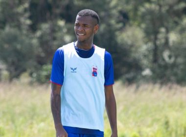 Zagueiro não renova empréstimo e está voltando para time do Brasileirão