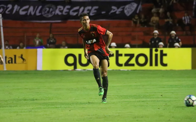 Volante consegue liminar na Justiça e Sport tem 24 horas para liberar ex-Confiança