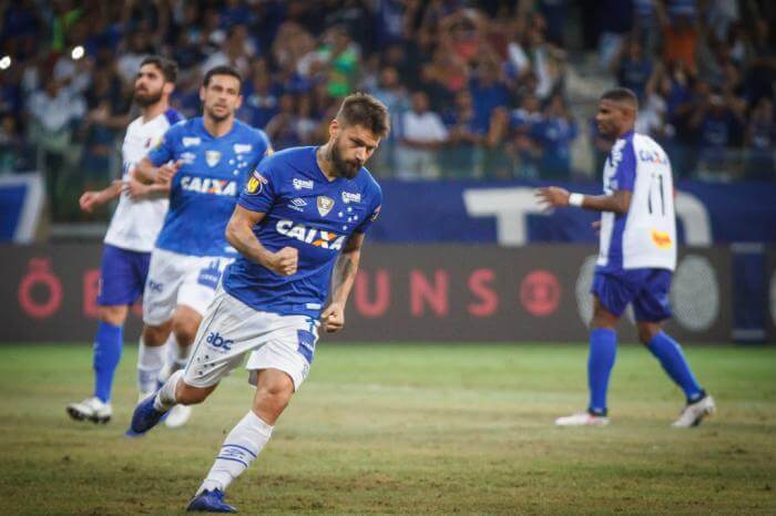 Por dívidas, time da Série B pode ficar proibido de registrar jogadores