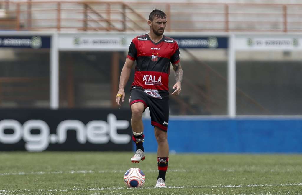 Sueliton renovou com o Ituano até 2021