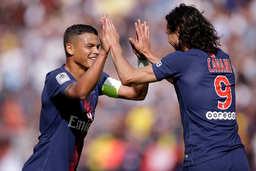 De saída do PSG, Cavani e Thiago Silva despistam sobre brasileiros e devem ficar na Europa