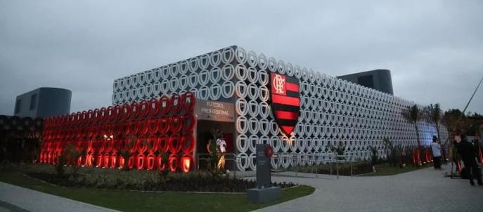 Vigilância Sanitária isenta Fla e vê 11 infrações em CTs na capital carioca