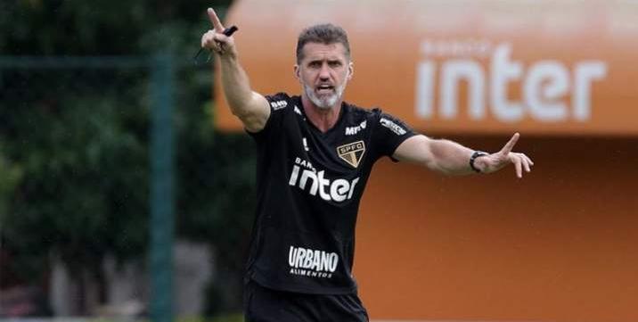 Campeão da Copa do Brasil é anunciado como novo técnico de time do Brasileirão