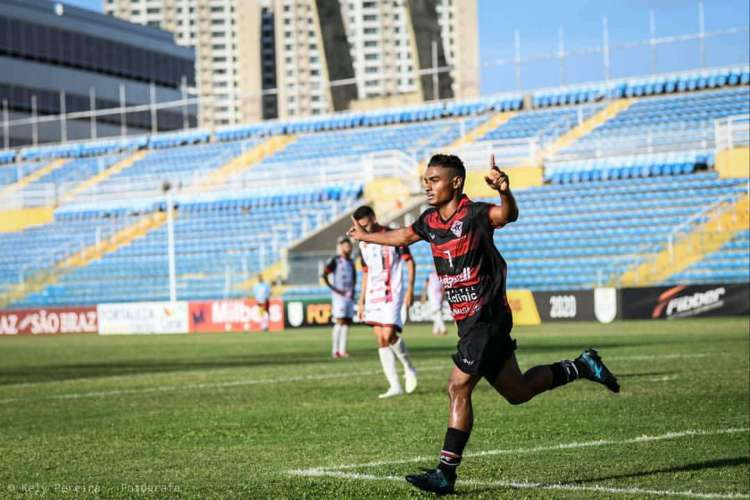 Sonhando com semifinais, time cearense têm retorno de atacante que estava no Sergipe