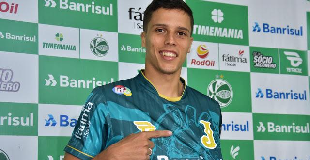 Clube da Série B apresenta meia que estava disputando o Paulista A2