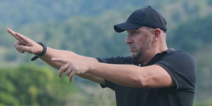 Carioca: Técnico vibra com a volta do futebol mesmo com duros desafios