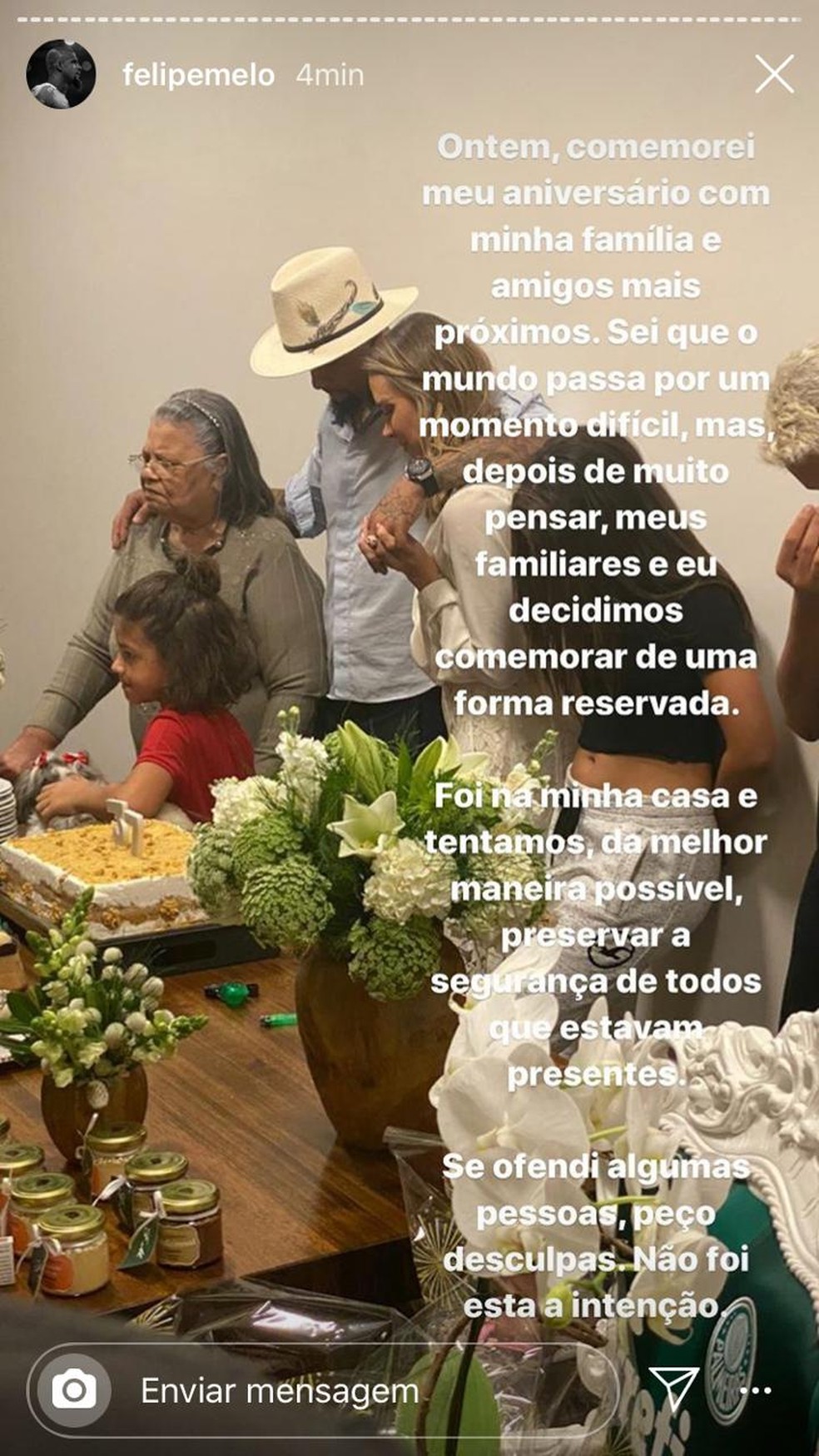 Volante do Palmeiras se desculpa por reunir família e amigos em festa de aniversário