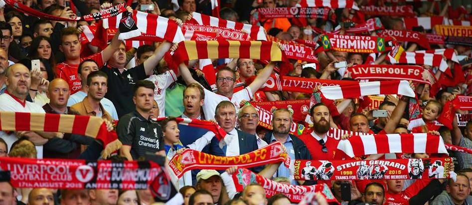 Liverpool critica comportamento da própria torcida após título: ‘Inaceitável’