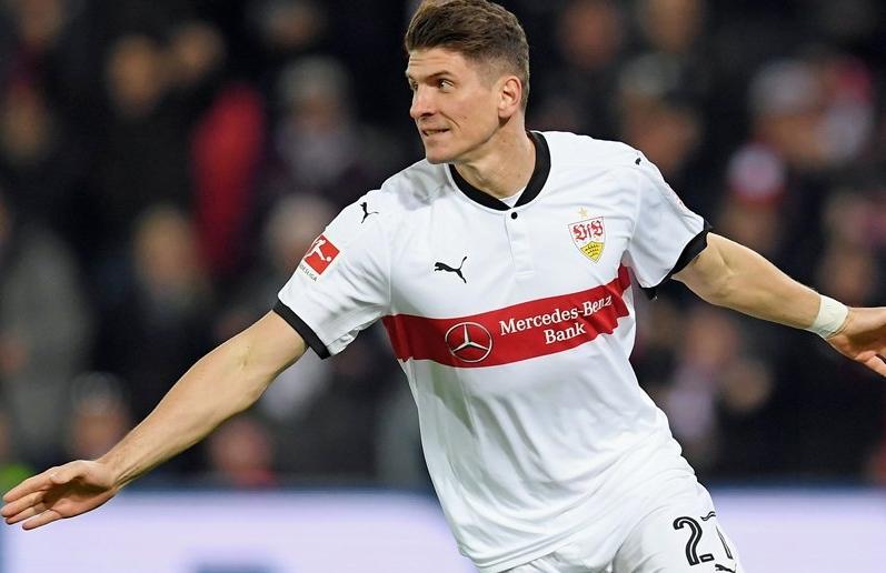 Ex-atacante da Seleção Alemã conquista acesso e anuncia aposentadoria