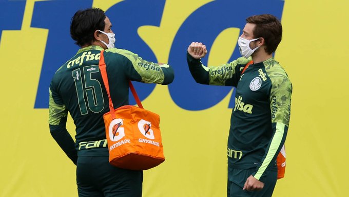 Palmeiras avalia realizar nova redução salarial no elenco profissional