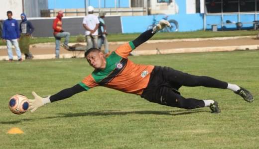 Goleiro ex-Remo confirma renovação com time da Série D: ‘Temos um acordo’