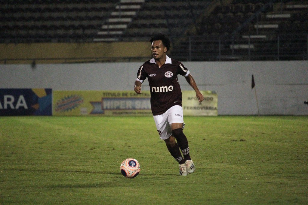 Time da Série B ‘garimpa’ interior de SP e fica perto de acerto com dupla