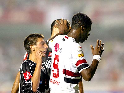 ‘Luta está mais igual, mas mudar estrutura racista vai levar tempo’, diz Grafite