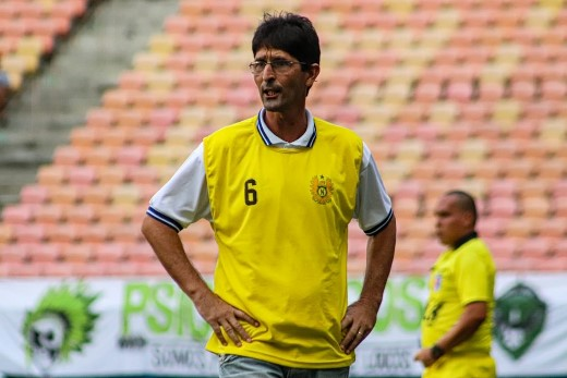 Focado na fase preliminar da Série D, time amazonense confirma permanência de técnico