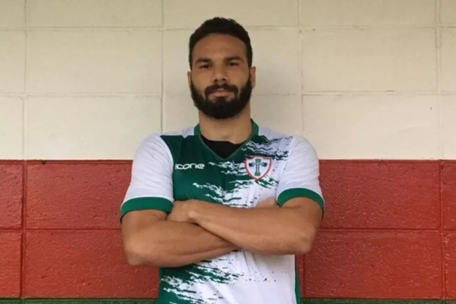 Clube da Série C encaminha chegada de meia ex-Portuguesa e atleta que estava no RJ