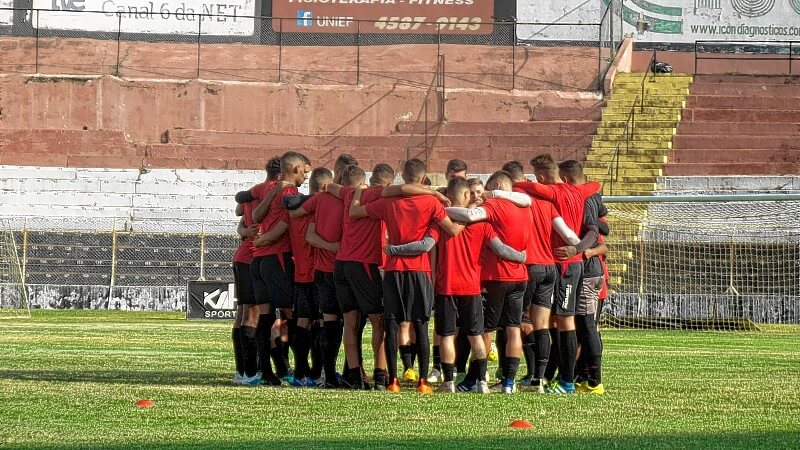 Na lanterna, time do Paulista A3 tem apenas sete jogadores com contrato