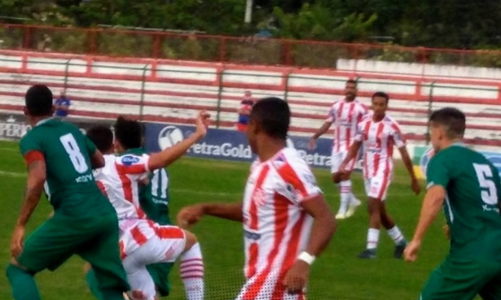 CARIOCA: Bangu vence Cabofriense com gol no finalzinho, mas resultado é insuficiente