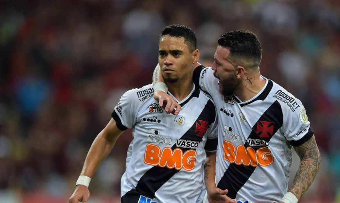 De olho no Volta Redonda, Vasco recebe Madureira para tentar vaga na semifinal