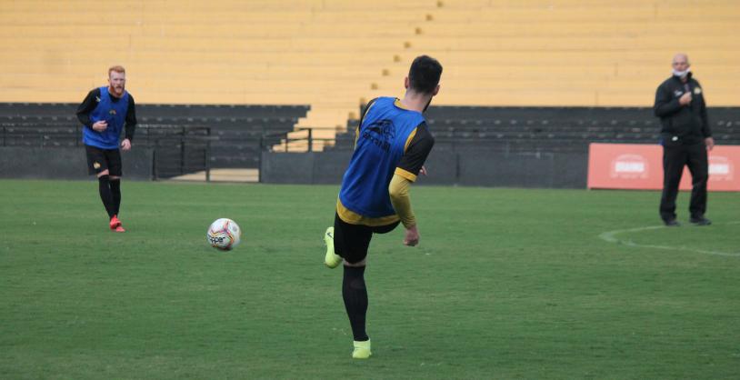 Criciúma revela busca por centroavante e fala em ‘decisão’ contra Marcílio Dias