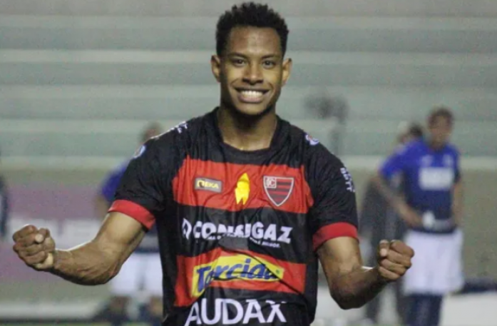 Rodado em São Paulo, zagueiro do Oeste é emprestado a clube do Brasileirão