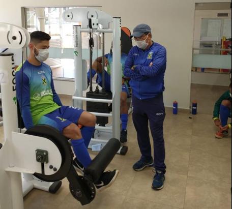 Protocolos e treinos em dia. (Foto: Santo André / Divulgação)