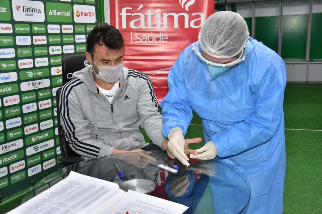 Renato Cajá passa por teste para Covid-19 (Foto: Gabriel Tadiotto/Juventude)
