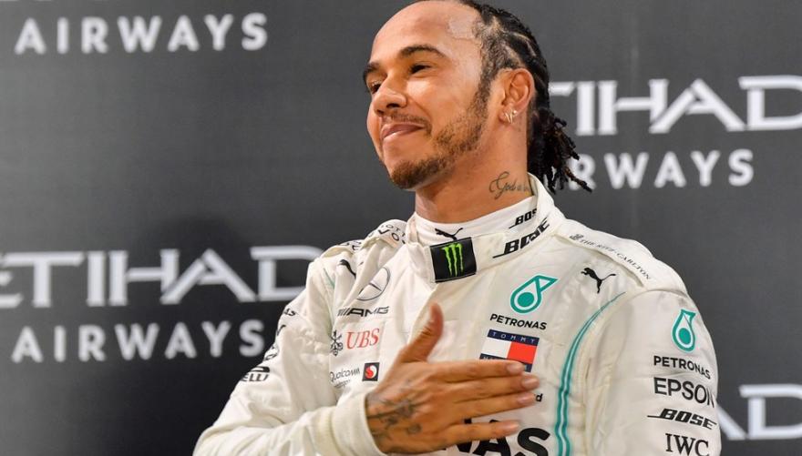 Fórmula 1 finalmente começará e tem Lewis Hamilton como favorito a recorde