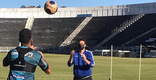 Elano Blumer elogia primeiros treinos pós-quarentena na Inter de Limeira