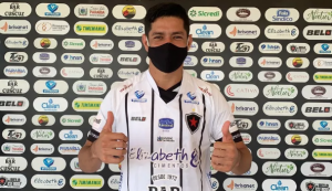 Ex-atacante do Sampaio Corrêa é apresentado por time da Série C: 'Vou buscar espaço'