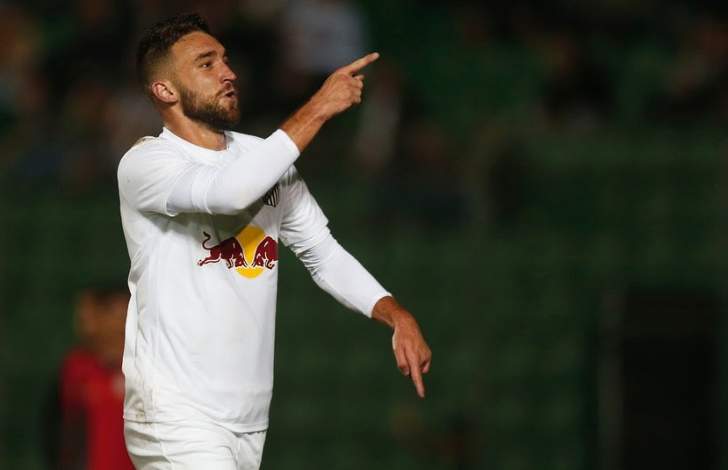 Paulistão: Zagueiro do RB Bragantino quer rápida adaptação em retorno aos treinos