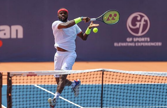 Tênis: Tiafoe é diagnosticado com covid-19 depois de jogar torneio nos EUA