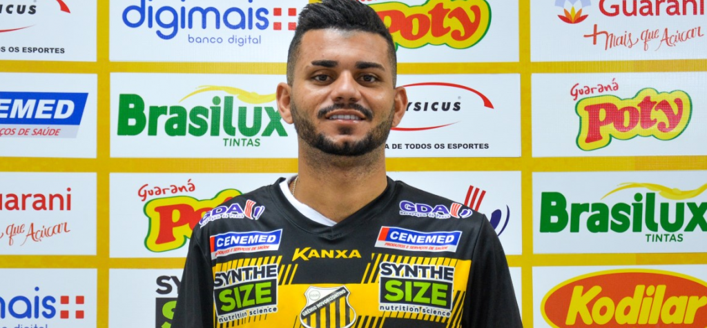 Novorizontino apresenta lateral do Bahia: “Torcendo para dar tudo certo”