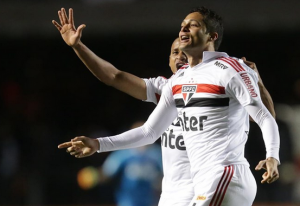 Paulistão: São Paulo pode não renovar com ex-zagueiro de Corinthians e Vasco