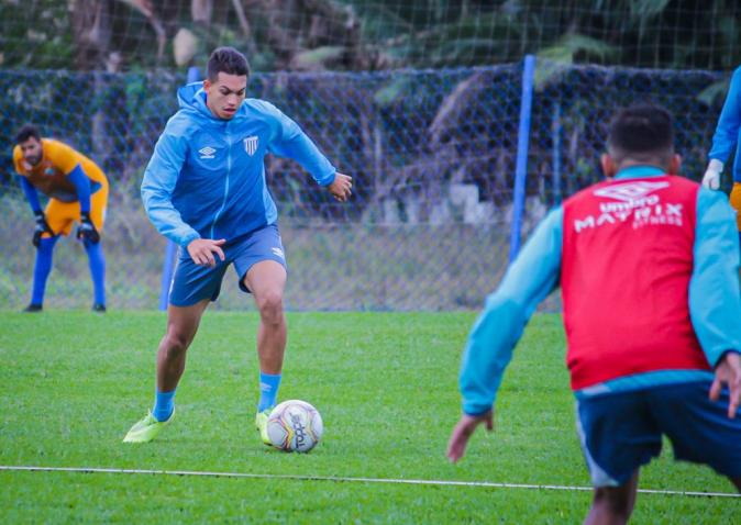 Com Ralf, Avaí encerra preparação para enfrentar Chapecoense