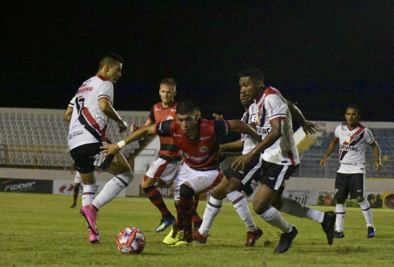 Fortaleza e Ceará vão emprestar jogadores para time do G4 terminar o Cearense
