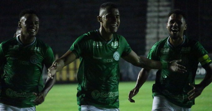 Guarani acerta férias de abril, mas mantém dívida pendente com elenco