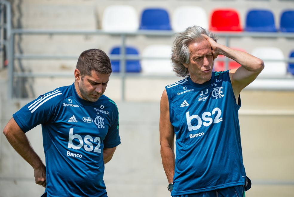 Flamengo confirma um caso de Covid-19 e fará final contra Fluminense