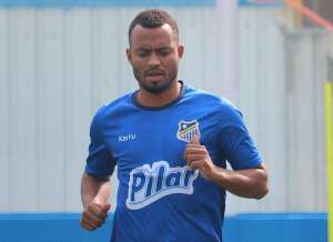 Volante ex-Ponte comenta retorno dos treinos do Água Santa: 'Retomar o rítmo'