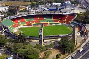 FPF planeja jogos no Canindé e Rua Javari para acomodar tabela do Paulistão