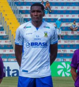 Zagueiro do Santo André sente a volta aos treinos: 